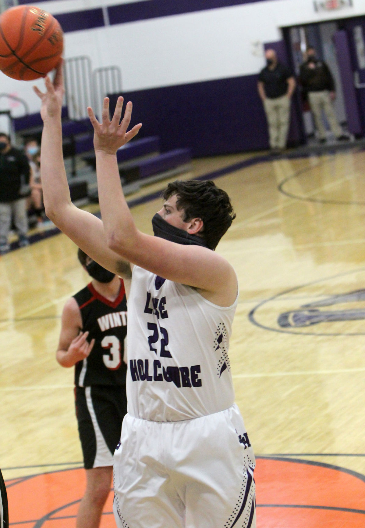 Winter at Lake Holcombe boys basketball 1-5-21